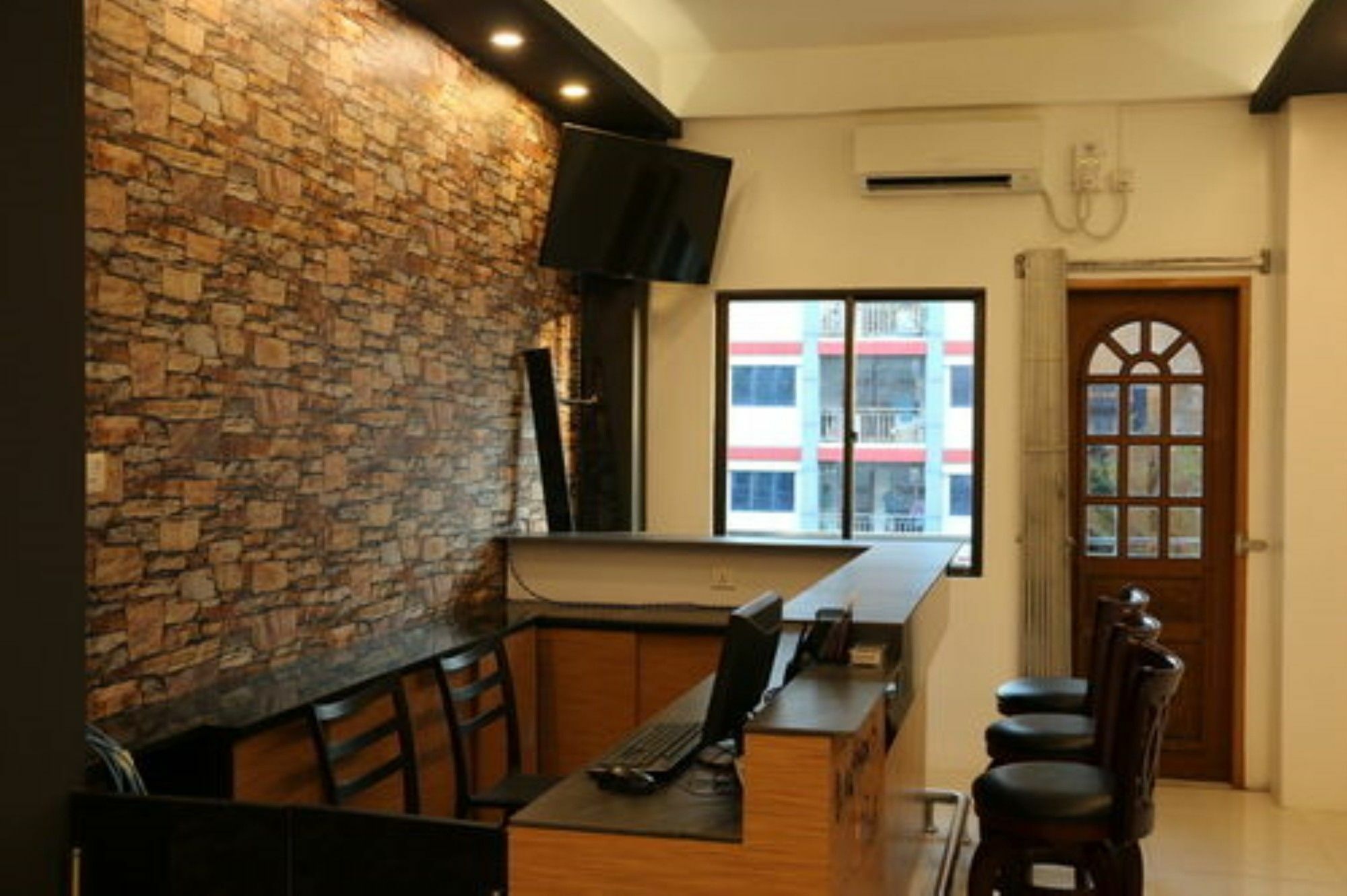 Wayfarer'S Rest Hotel ย่างกุ้ง ภายนอก รูปภาพ